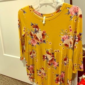 3/4 sleeve dressy T-shirt material